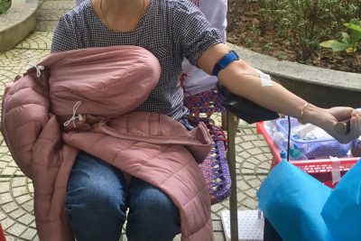 Hưởng ứng chương trình hiến máu tình nguyện năm 2022.